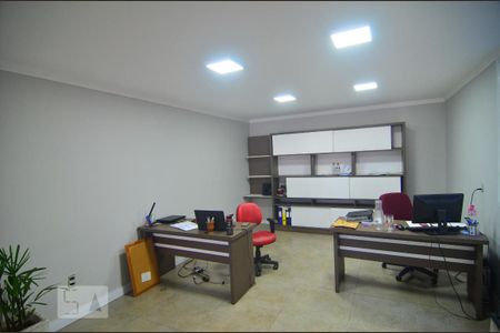 Casa à venda com 600m², 6 quartos e 10 vagasCasa 1 - Escritório 1