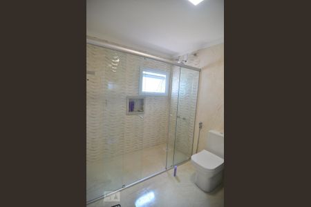 Casa à venda com 600m², 6 quartos e 10 vagasCasa 1 - Banheiro