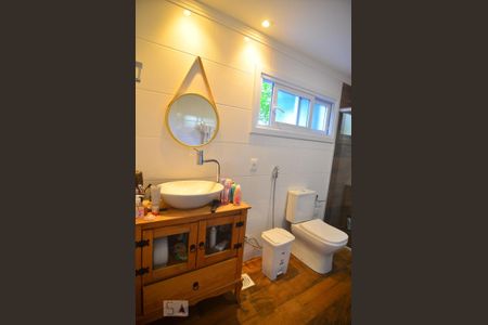 Casa à venda com 600m², 6 quartos e 10 vagasCasa 1 - Banheiro Suíte