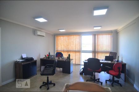 Casa à venda com 600m², 6 quartos e 10 vagasCasa 1 - Escritório 2