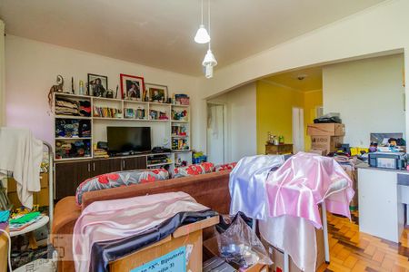 Casa à venda com 214m², 3 quartos e 1 vaga Casa à venda com 214m², 3 quartos e 1 vagaSala