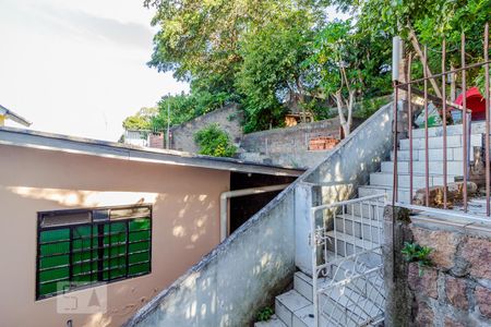 Casa à venda com 214m², 3 quartos e 1 vaga Casa à venda com 214m², 3 quartos e 1 vagaVista