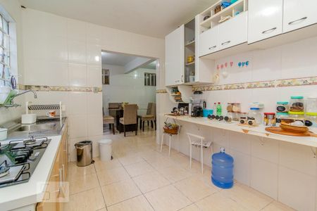 Casa à venda com 214m², 3 quartos e 1 vaga Casa à venda com 214m², 3 quartos e 1 vagaCozinha