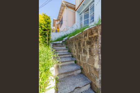 Casa à venda com 214m², 3 quartos e 1 vaga Casa à venda com 214m², 3 quartos e 1 vagaQuintal