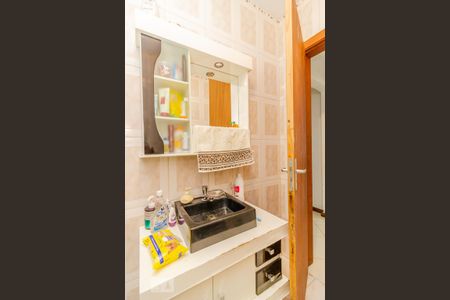 Casa à venda com 214m², 3 quartos e 1 vaga Casa à venda com 214m², 3 quartos e 1 vagaBanheiro
