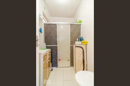 Casa à venda com 214m², 3 quartos e 1 vaga Casa à venda com 214m², 3 quartos e 1 vagaBanheiro 2