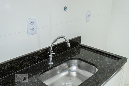 Detalhe cozinha de apartamento para alugar com 1 quarto, 73m² em Jardim São Paulo, São Paulo