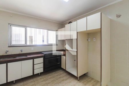 Casa à venda com 160m², 3 quartos e 2 vagas