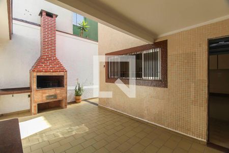 Casa à venda com 160m², 3 quartos e 2 vagas