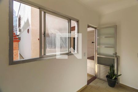 Casa à venda com 160m², 3 quartos e 2 vagas