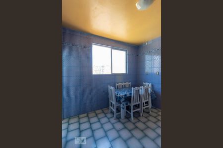 Apartamento para alugar com 92m², 2 quartos e sem vagaCozinha