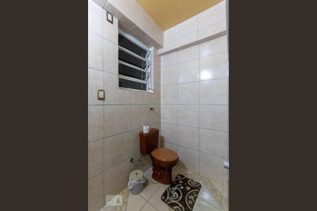 Apartamento para alugar com 92m², 2 quartos e sem vagaBanheiro