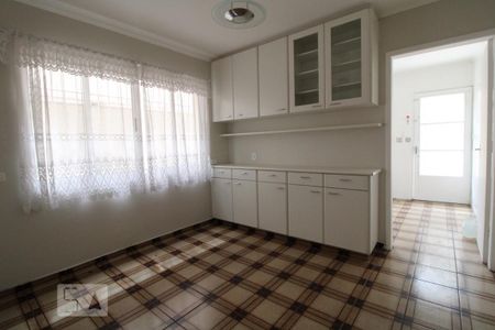 Casa para alugar com 120m², 3 quartos e 1 vagaCopa