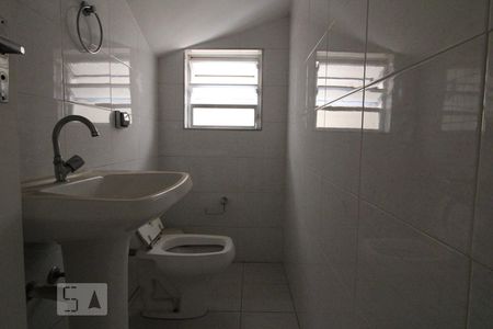 Lavabo de casa para alugar com 3 quartos, 120m² em Vila Cruzeiro, São Paulo