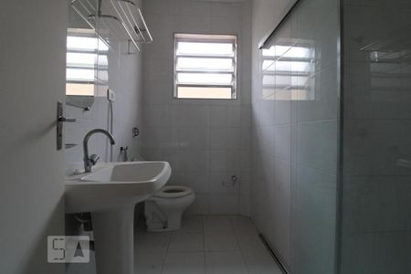 Casa para alugar com 120m², 3 quartos e 1 vagaBanheiro