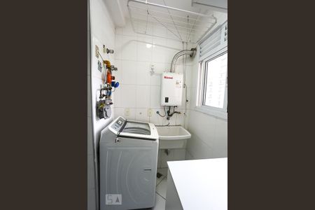 Apartamento à venda com 100m², 3 quartos e 2 vagas Apartamento à venda com 100m², 3 quartos e 2 vagasÁrea de Serviço