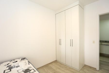 Apartamento à venda com 100m², 3 quartos e 2 vagas Apartamento à venda com 100m², 3 quartos e 2 vagasQuarto 1