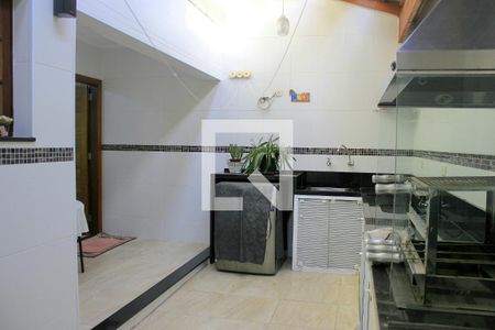 Casa à venda com 123m², 3 quartos e 2 vagasÁrea de serviço & espaço gourmet com churrasqueira