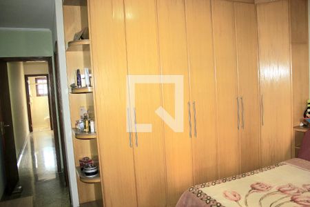 Casa à venda com 123m², 3 quartos e 2 vagasSuíte