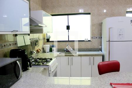 Casa à venda com 123m², 3 quartos e 2 vagasCozinha