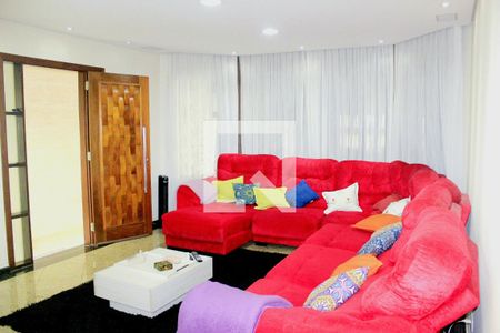 Sala de casa à venda com 3 quartos, 123m² em Vila Rosalia, Guarulhos