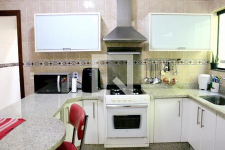 Casa à venda com 123m², 3 quartos e 2 vagasCozinha