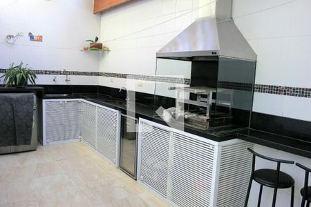 Casa à venda com 123m², 3 quartos e 2 vagasÁrea de serviço & espaço gourmet com churrasqueira