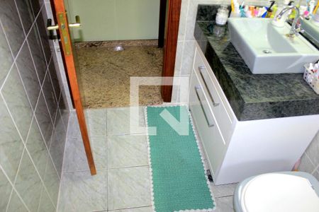 Casa à venda com 123m², 3 quartos e 2 vagasBanheiro da Suíte