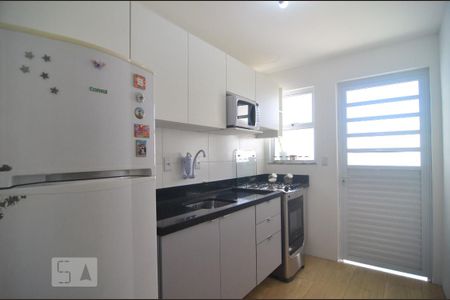 Apartamento à venda com 51m², 2 quartos e 1 vagaCozinha