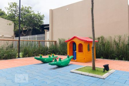 Apartamento à venda com 27m², 1 quarto e sem vaga Apartamento à venda com 27m², 1 quarto e sem vagaPlayground