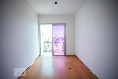 Sala de Estar de apartamento para alugar com 1 quarto, 45m² em Vila Guarani, São Paulo