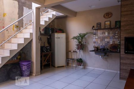 Churrasqueira de casa para alugar com 3 quartos, 160m² em Jardim Guarapiranga, São Paulo