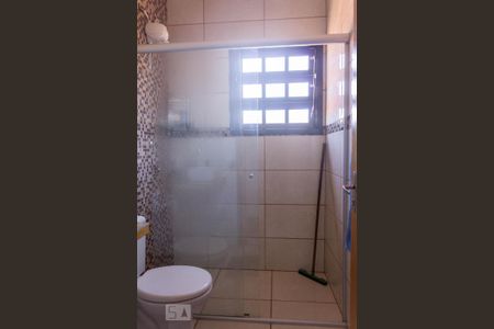 Casa para alugar com 160m², 3 quartos e 2 vagas Casa para alugar com 160m², 3 quartos e 2 vagasBanheiro