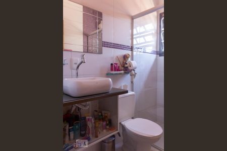 Casa para alugar com 160m², 3 quartos e 2 vagas Casa para alugar com 160m², 3 quartos e 2 vagasBanheiro Suíte
