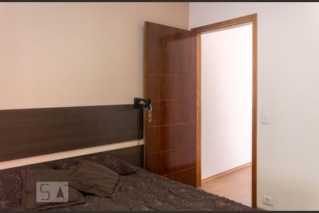 Casa para alugar com 160m², 3 quartos e 2 vagas Casa para alugar com 160m², 3 quartos e 2 vagasQuarto 2