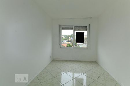 Sala de apartamento para alugar com 1 quarto, 45m² em Medianeira, Porto Alegre
