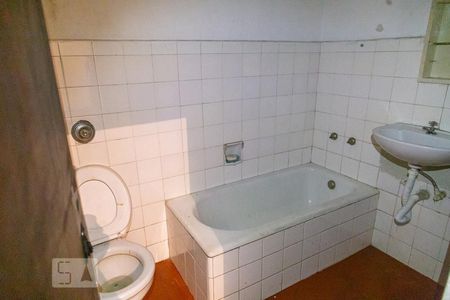 Apartamento para alugar com 80m², 2 quartos e sem vagaBanheiro Social