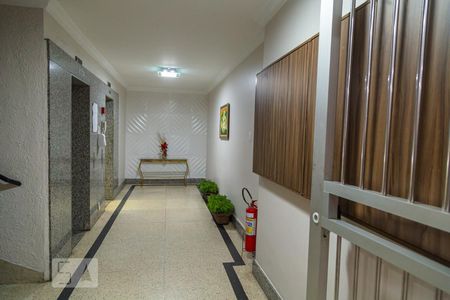 Apartamento para alugar com 80m², 2 quartos e sem vagaHall de Entrada