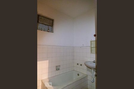 Apartamento para alugar com 80m², 2 quartos e sem vagaBanheiro Social