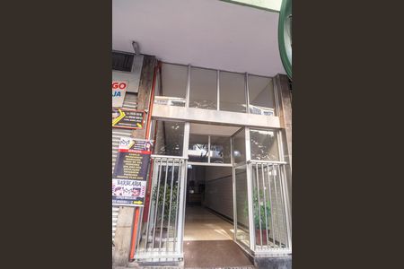 Apartamento para alugar com 80m², 2 quartos e sem vagaFachada