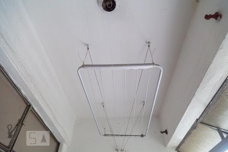 Apartamento para alugar com 80m², 2 quartos e sem vagaVaral