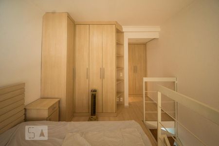 Suíte de apartamento para alugar com 1 quarto, 58m² em Cambuí, Campinas
