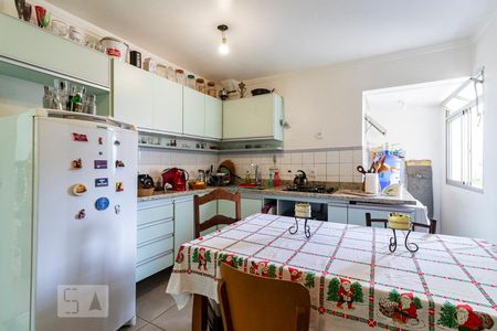 Apartamento à venda com 54m², 2 quartos e 1 vagaCozinha