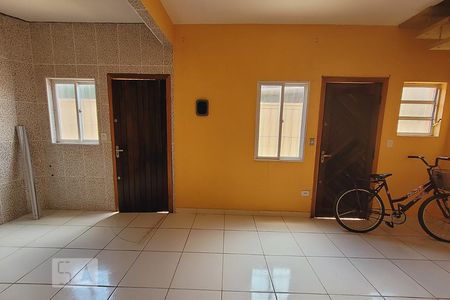 Sala de casa para alugar com 1 quarto, 60m² em Nova Mirim, Praia Grande