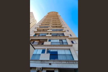 Apartamento para alugar com 73m², 3 quartos e 1 vagaFachada