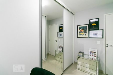 Apartamento à venda com 80m², 3 quartos e 1 vagaQuarto 2