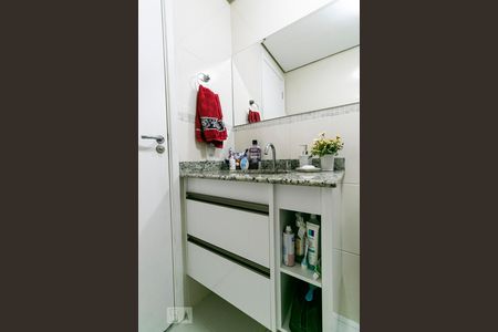 Apartamento à venda com 80m², 3 quartos e 1 vagaBanheiro 2