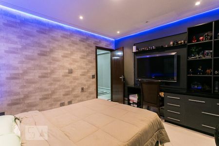 Quarto de casa à venda com 4 quartos, 250m² em Vila Carrão, São Paulo