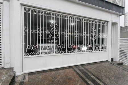 Fachada de casa à venda com 4 quartos, 250m² em Vila Carrão, São Paulo