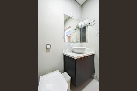 Apartamento à venda com 67m², 2 quartos e sem vagaBanheiro